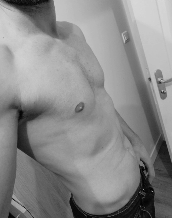 Profil de Maneo, 32 ans, Plan Cul à Douar Beni Mkoud