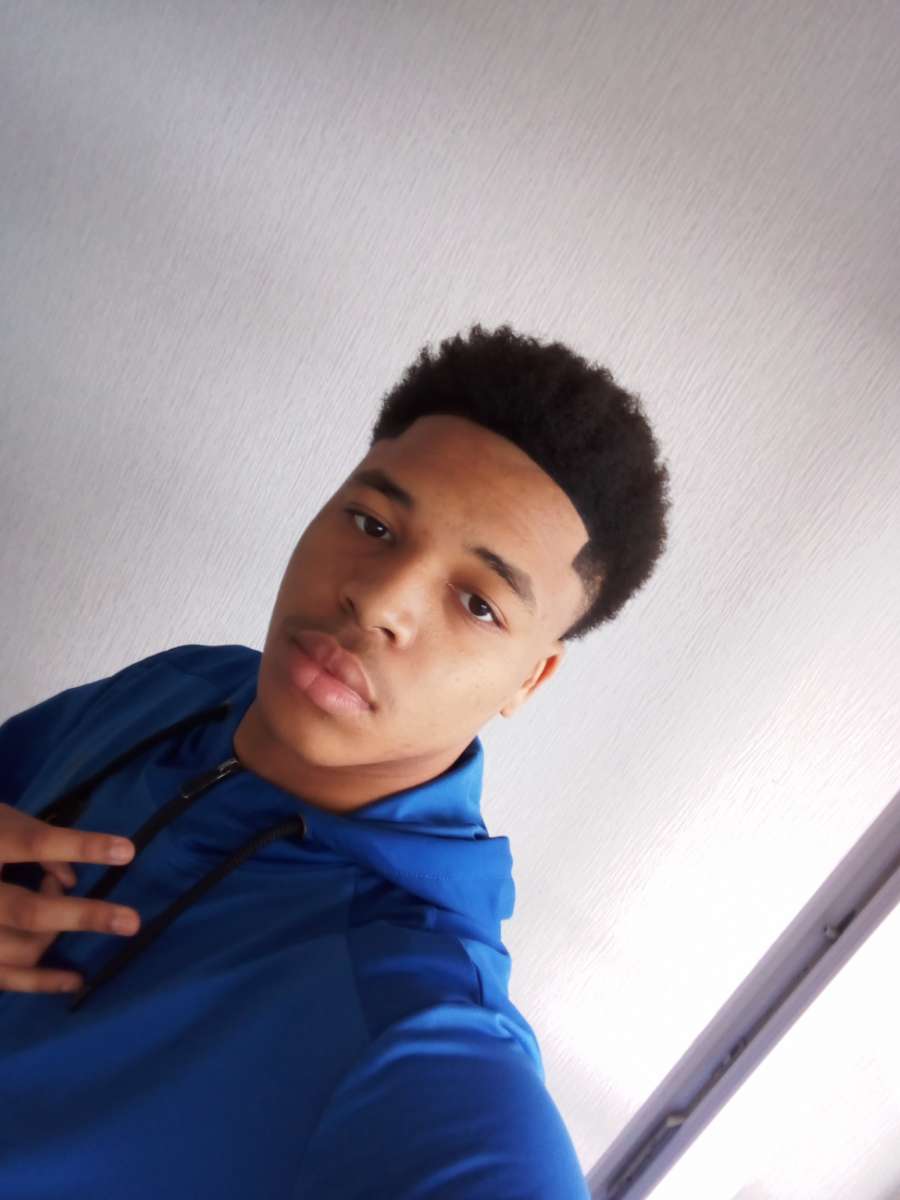 Profil de Johannes, 23 ans, Plan Cul à Aderg
