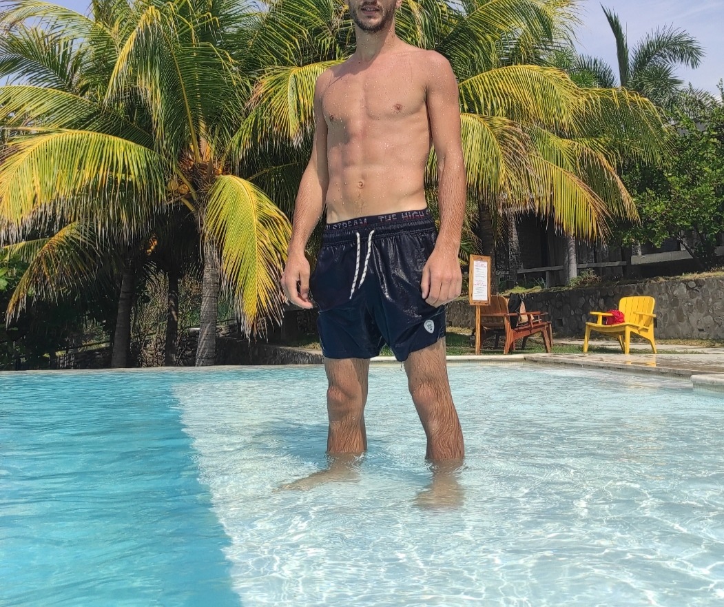 Profil de Adnane, 26 ans, Plan Cul à Rouini