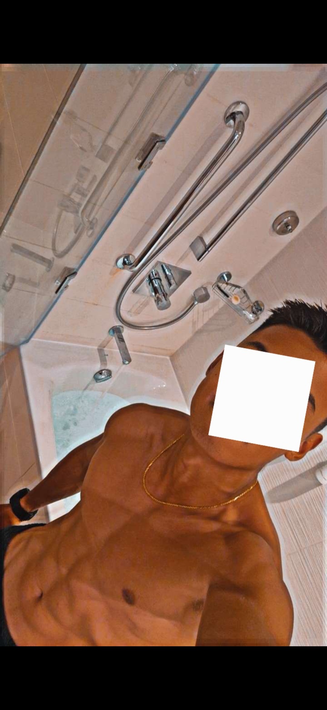 Profil de Mat, 24 ans, Plan Cul à Dar El Haj Ahmed Ennehili