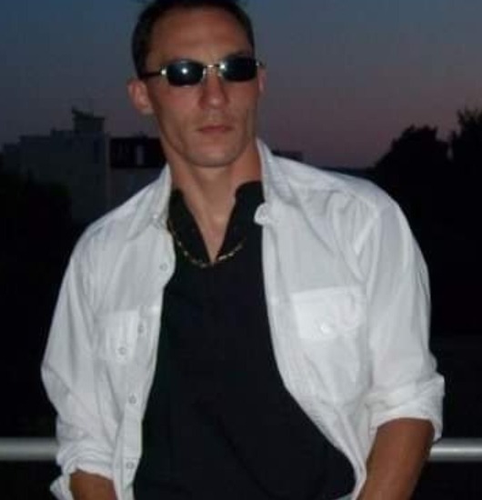 Profil de Djallil, 36 ans, Plan Cul à Riad Kniza