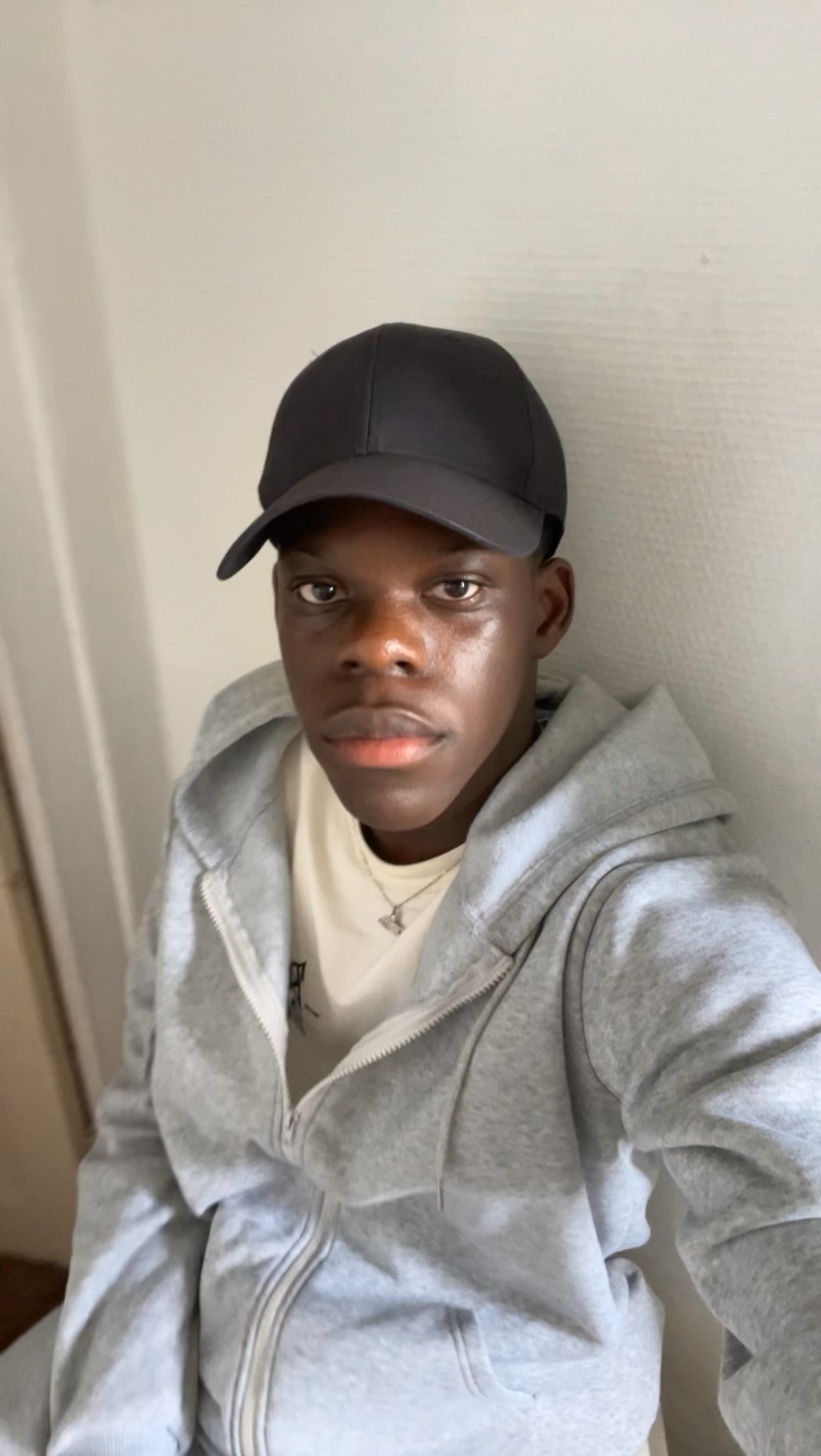 Profil de Oscar, 25 ans, Plan Cul à Douar Ain Bayda