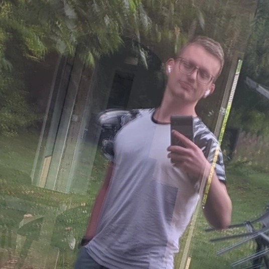 Profil de Serges, 23 ans, Plan Cul à Jnane Lazaar