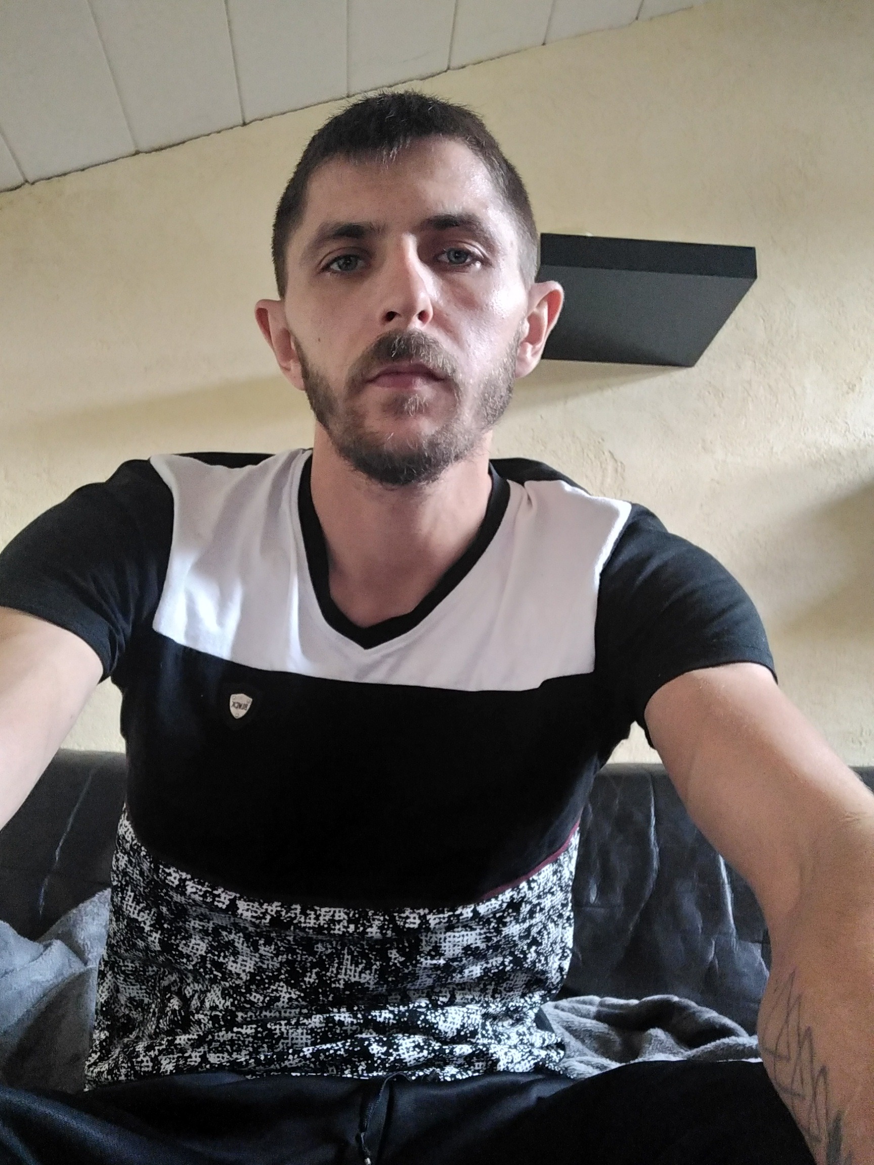Profil de Ethan, 39 ans, Plan Cul à Beni Berbere