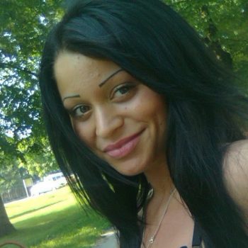 Profil de Adenora, 35 ans, Plan Cul à Riad Hamdane & Spa